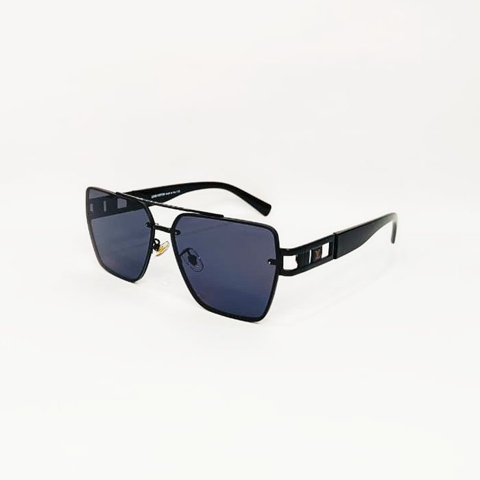 Louis Vuitton bold and modern square-frame sunglasses
